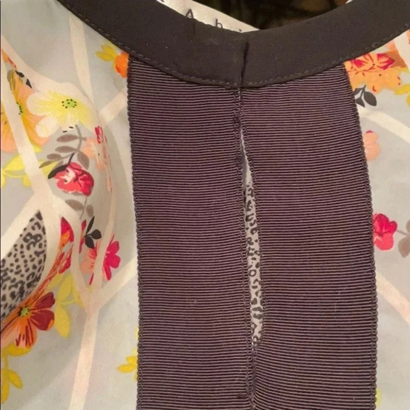 CAbi Color Block Blue Sleeveless Blouse Ribbon S - Picture 5 of 6